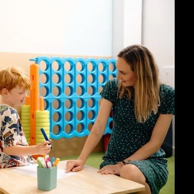 Rebecca — Educational Therapist and creator of Medela Learning Resources